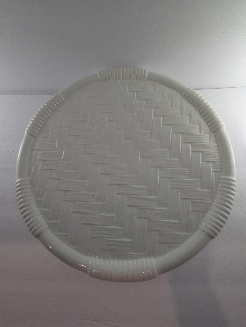 Este Ceramiche Italy White Basketweave Cake Pedestal, Vintage